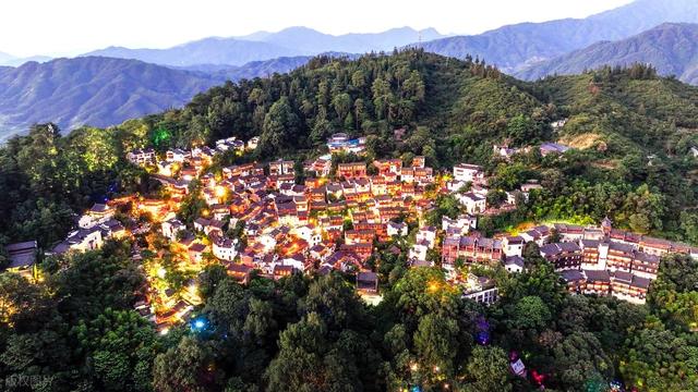 婺源：诗意山水间，文明旅游行