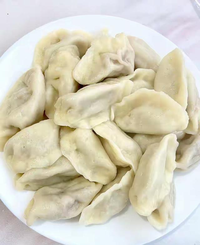 明日重阳节，牢记：1要吃，2不洗，3不送，4不留，传统习俗要重视