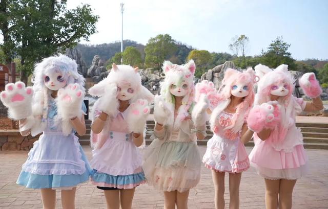 【萌狮叫醒服务】上线!快来给“最萌查房官”取个神仙名字吧!