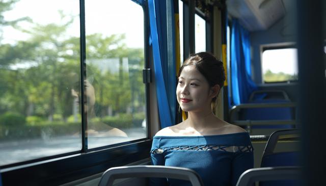 一程山水，半城温柔！坐苏州金龙纯电公交慢游客都梅州