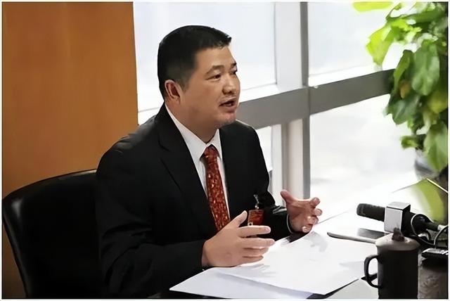 又一房地产巨头暴雷！负债1881亿，资不抵债被逼退市，董事长被抓