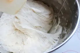 馒头怎么做？1斤面粉可以蒸几个馒头？1锅馒头要蒸多久才会熟？图片