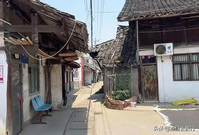 成都新津最容易错过的古场，被严重低估，美味诱人，公共交通直达