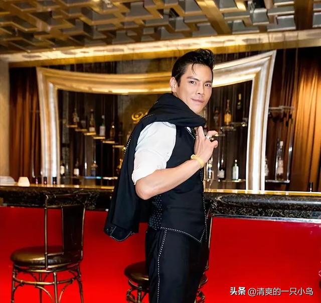 140万赌债炸翻香港豪门！何超琼：哪怕你爸是向华强，也没得商量