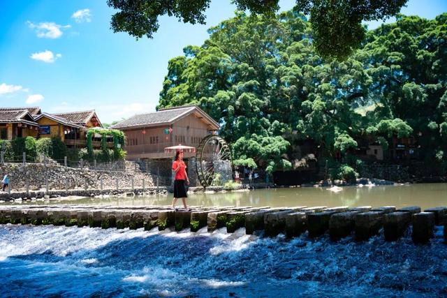 是时候放弃三亚了！改乘高铁去这里过暖冬！