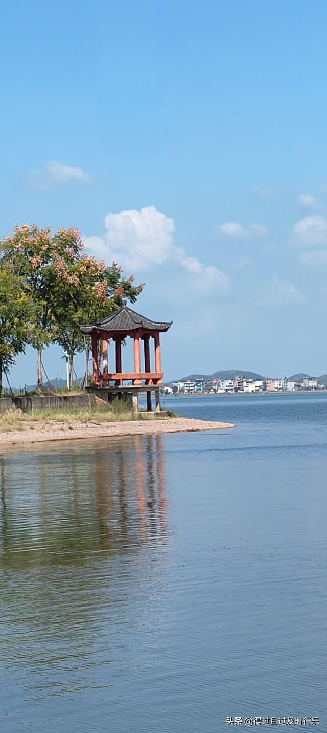 品味鄱阳湖大闸蟹，感受秋天的鲜美