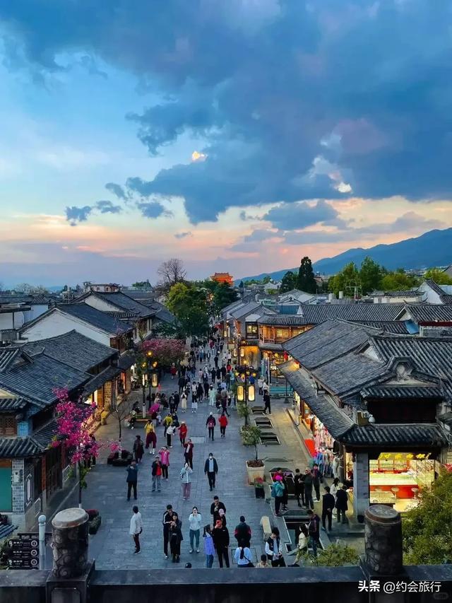 在大理旅游15天:光填坑花2000,680一晚的房间把人气到抓狂?