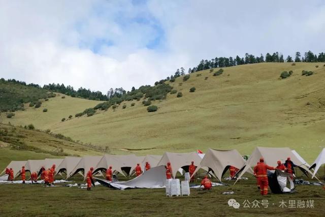 守护在光影背后：转山转海节的暖心保障