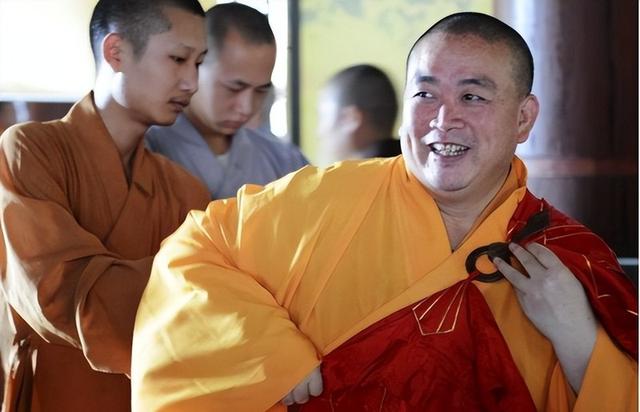 释永信“死忠”出现，公然发声：中国人要讲良心！还对他感恩戴德