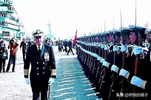 首次访华就不尊重我国？中国当场撤走仪仗队：摆正态度再来吧。