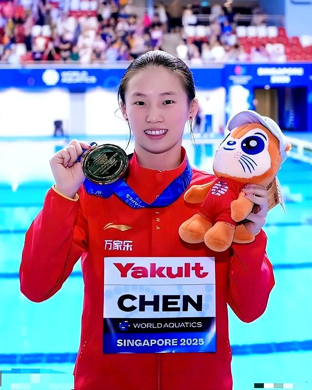 人民日报发文，高调官宣陈芋汐喜讯	，全红婵那番话说得太对