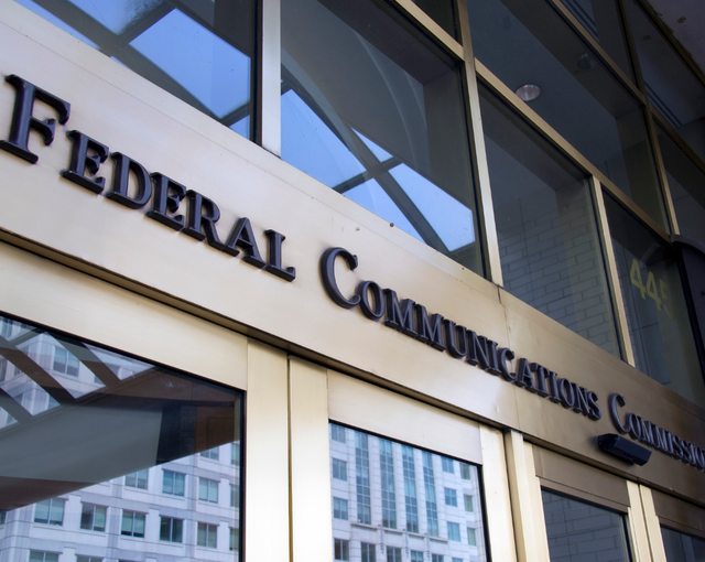 电话制裁登场！中国三大运营商被美限14天，背后的算盘比反诈更毒