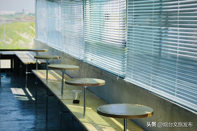 【乐游烟台】BUBBLE COFFEE——双层巴士里的滨海日落与夏日慵懒