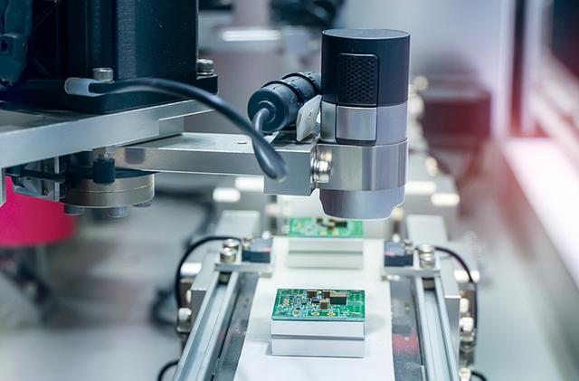 精度0.6nm，中国电子束光刻机大突破，绕开ASML EUV光刻机？