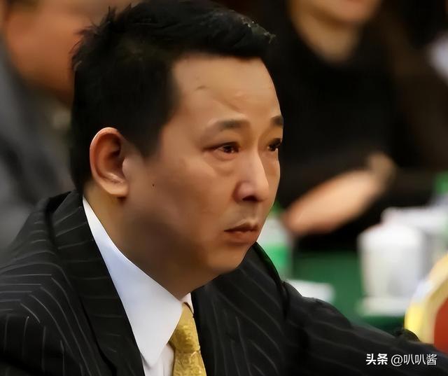 中国首位被注射死刑亿万富翁，临死前挣扎：我捐495亿，饶我一命