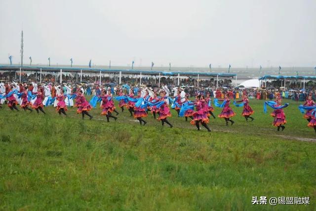高清大图！直击内蒙古自治区第35届草原那达慕开幕式现场→