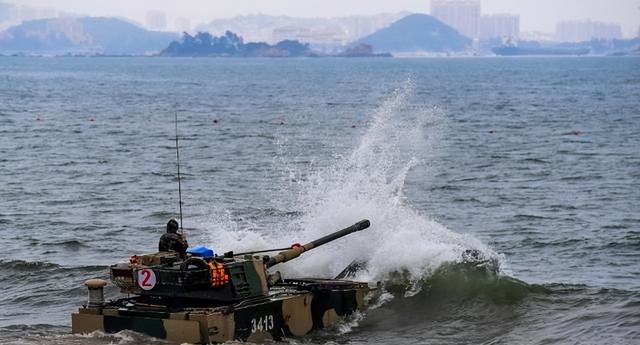 武统、和统都没希望了？台湾军事专家：中国已经走上了第三条路