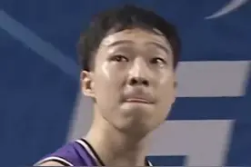 前CBA球员8记三分，一场比赛破两项纪录，盘点CBA矮个子图片