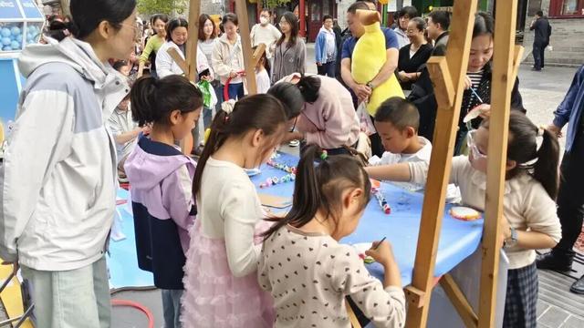 “单向输送”升华为“城市对话”，“爱上三亚精彩见面季”创意收官！