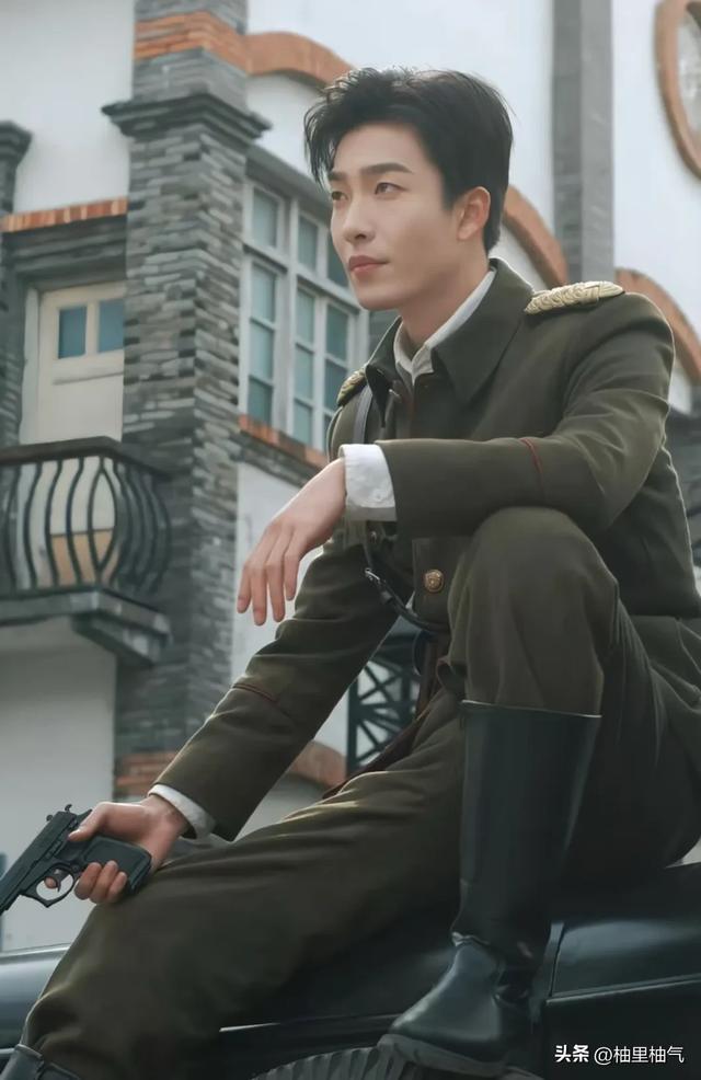 现在最火的短剧男演员 要演技有演技 要颜值有颜值 要气质有气质
