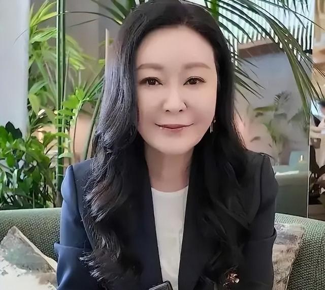 朱媛媛离世才3个月，恶心的一幕发生了，印证了蒋勤勤的担心没错