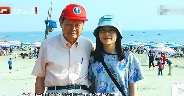 演都不演了？杨振宁去世仅5天，恶心的事就发生了，还不止一件！