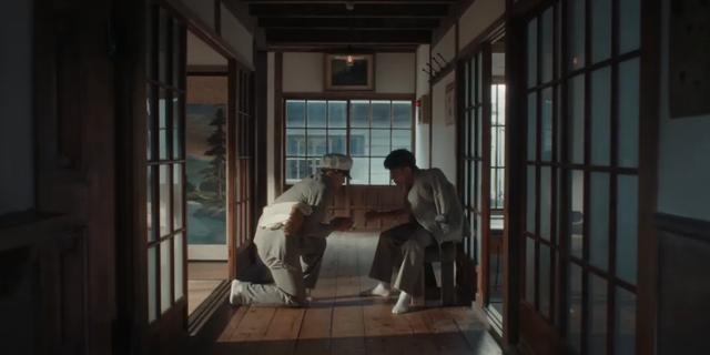 《反人类暴行》涨到8.7，年度剧王实至名归