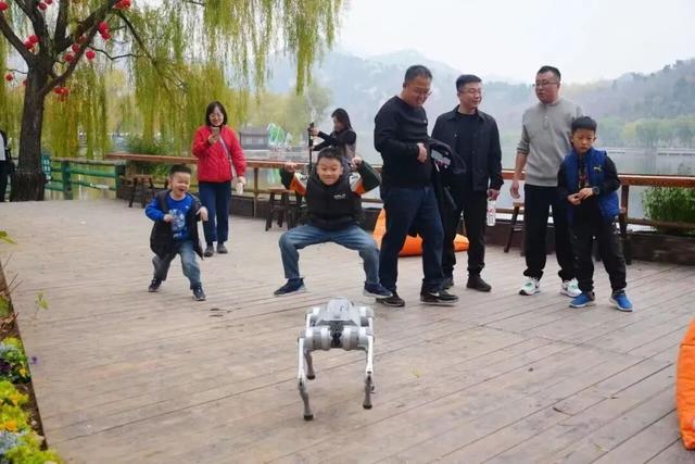 马上来“临” “沂”起过年｜爬一座沂蒙的山