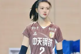 张常宁时隔3年复出，新婚不久父亲离世，一直为回归国家队而努力图片