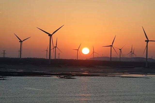 是时候放弃三亚了！改乘高铁去这里过暖冬！