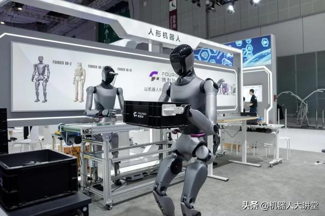 2025工博会现场：库卡、安川、越疆、埃斯顿等20家机器人头部企业