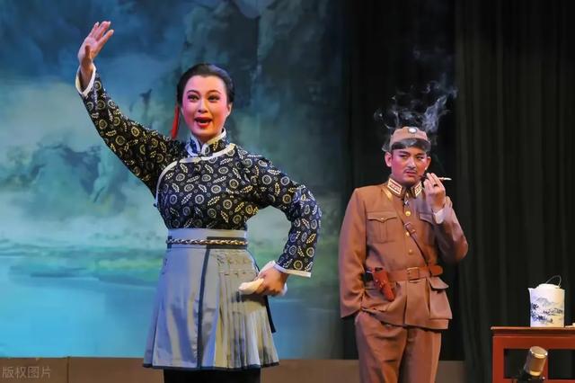 被日寇撕裂成两段,40年后才知道,她竟然是大名鼎鼎的阿庆嫂