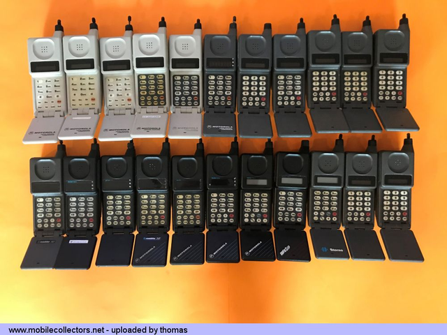 通信历史连载788-世界第一部下翻盖手机-摩托罗拉MicroTAC-1989年