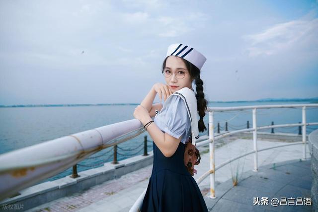 女人想你，她会用"五主动"来暗示。