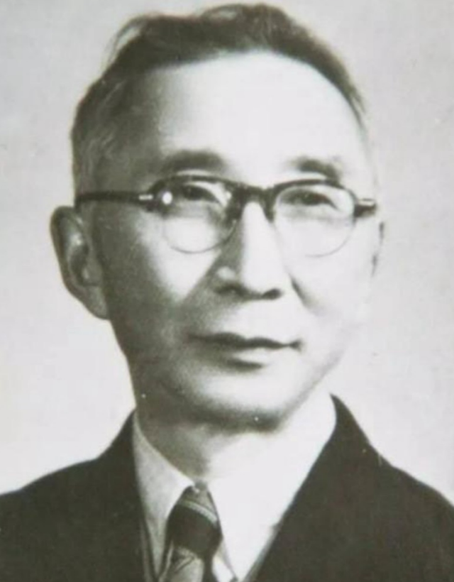 女叛徒随蒋叛逃台湾	，1981年高调回国，老同学一句话令她无地自容