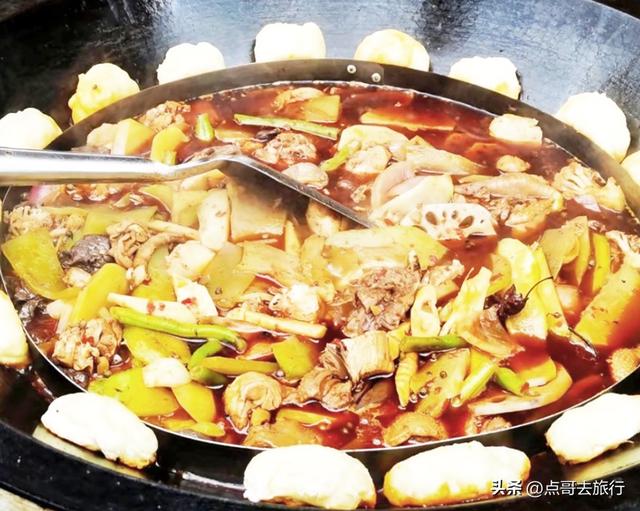 成都大邑爆火彩林，小牛背山、小喀纳斯这里都有，超级惊艳！