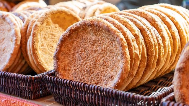 镀了金的新疆秋色，彩色绘就，五处秘境邂逅最诗意的天山南北