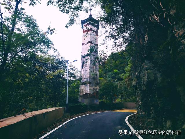 徒步周（家山）查（平坦）古道赏秋景