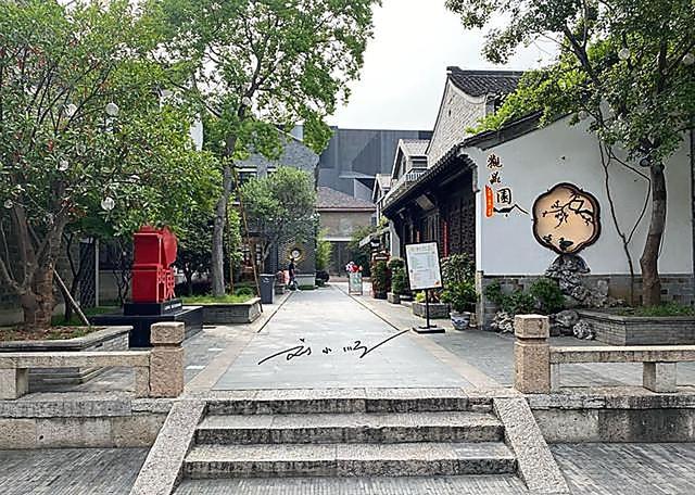 江苏省“第一城”，GDP已经超过直辖市天津，却在本省仅排第二