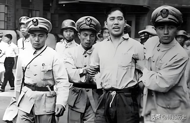 吴石牺牲31年后，蒋经国愤怒得知，解放军政委在他眼皮下潜伏32年