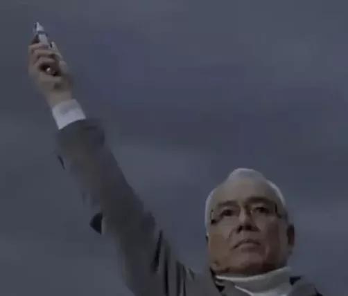 初代奥特曼佐菲和新奥特曼利匹亚佐菲