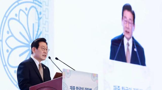 李在明访华刚回国，就通告全球，与高市共进晚餐，3亿大单白签？