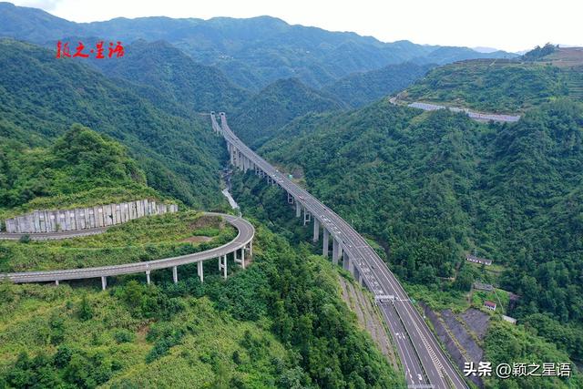 三市三县交界地，最美收费站，坐拥风景里