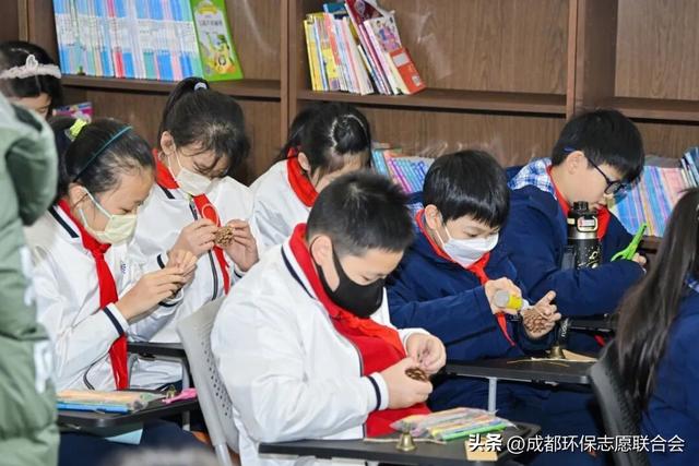 环保志愿 “趣”游蓉城 | 在自然课堂里种下生态保护的“童心种子”