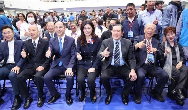 蒋万安再次亮明立场	，坚持反对两岸统一，郑丽文也让中国人寒心了