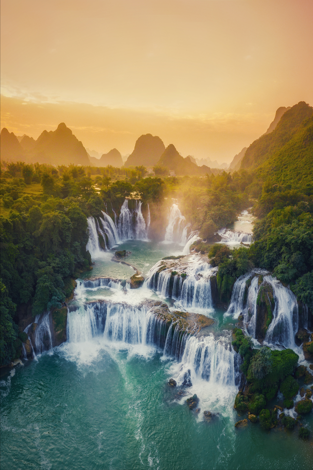 适合春节出发的6条避寒路线，不赶路、不打卡，一家人过个松弛年