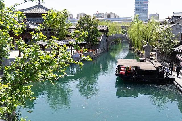 济南，请你在秋天来