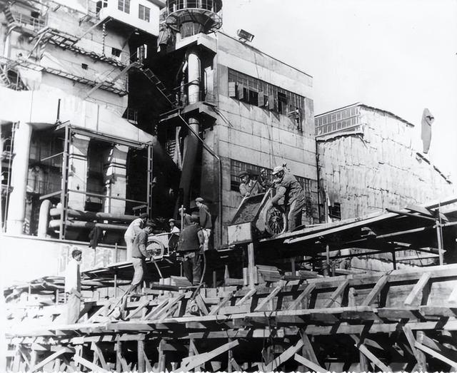 AI引爆全球危机！197个国家到沙特共商对策，中国却早已布局47年