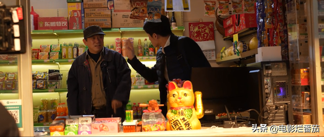 首日票房破7216万，电影院暴风哭泣，因为它踩到了中国人真正痛点