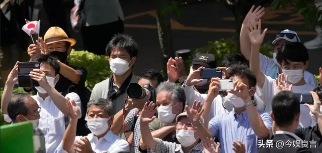 大量日本游客涌入北京，打着旅游幌子不去旅游不吃美食，为啥来？